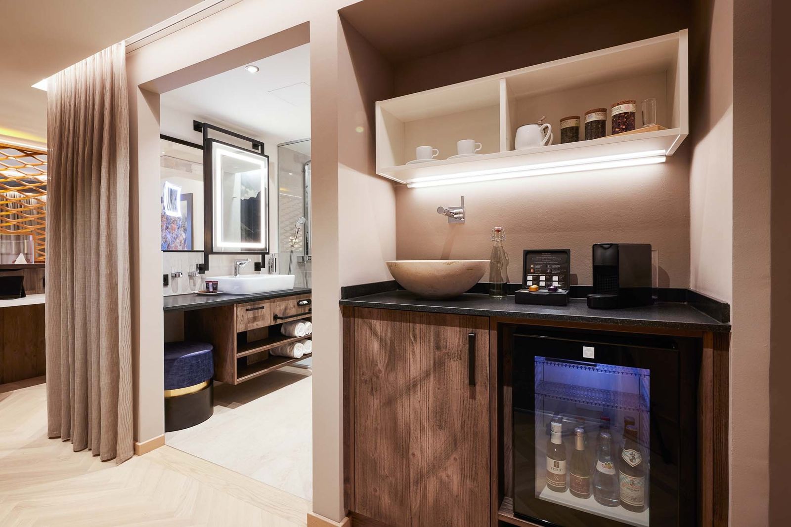 AlpenGlühen – Design Junior Suite image 4 - Hotel Das Rübezahl