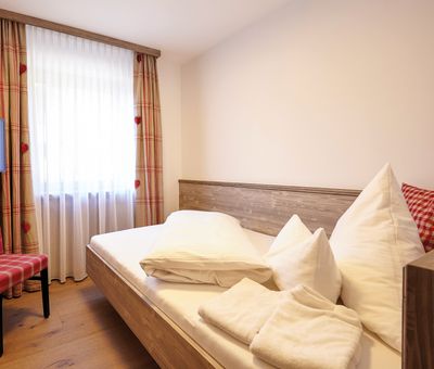 Hotel Zimmer: Standard Deluxe „Pudelstein“ - Sonnenhalde