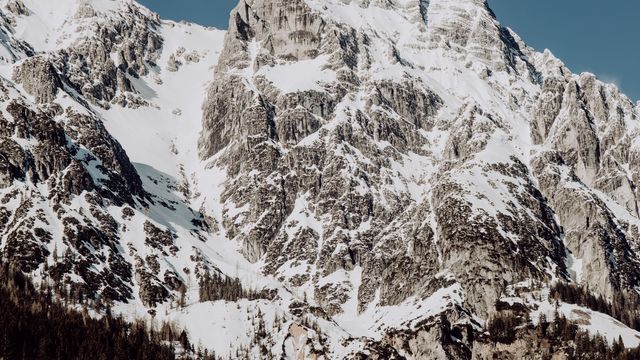 Heißluftballonfahrt Winter