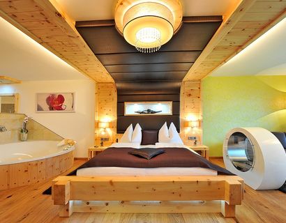 Hotel Winzer Wellness & Kuscheln : Doppelzimmer Zirbentraum De-Luxe