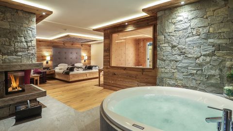 Luxus-Wellness-Suite