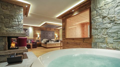 Luxus-Wellness-Suite