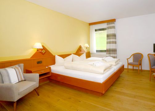 STANDARD Double Room "Alpine Meadow" (4/6) - Biohotel Eggensberger