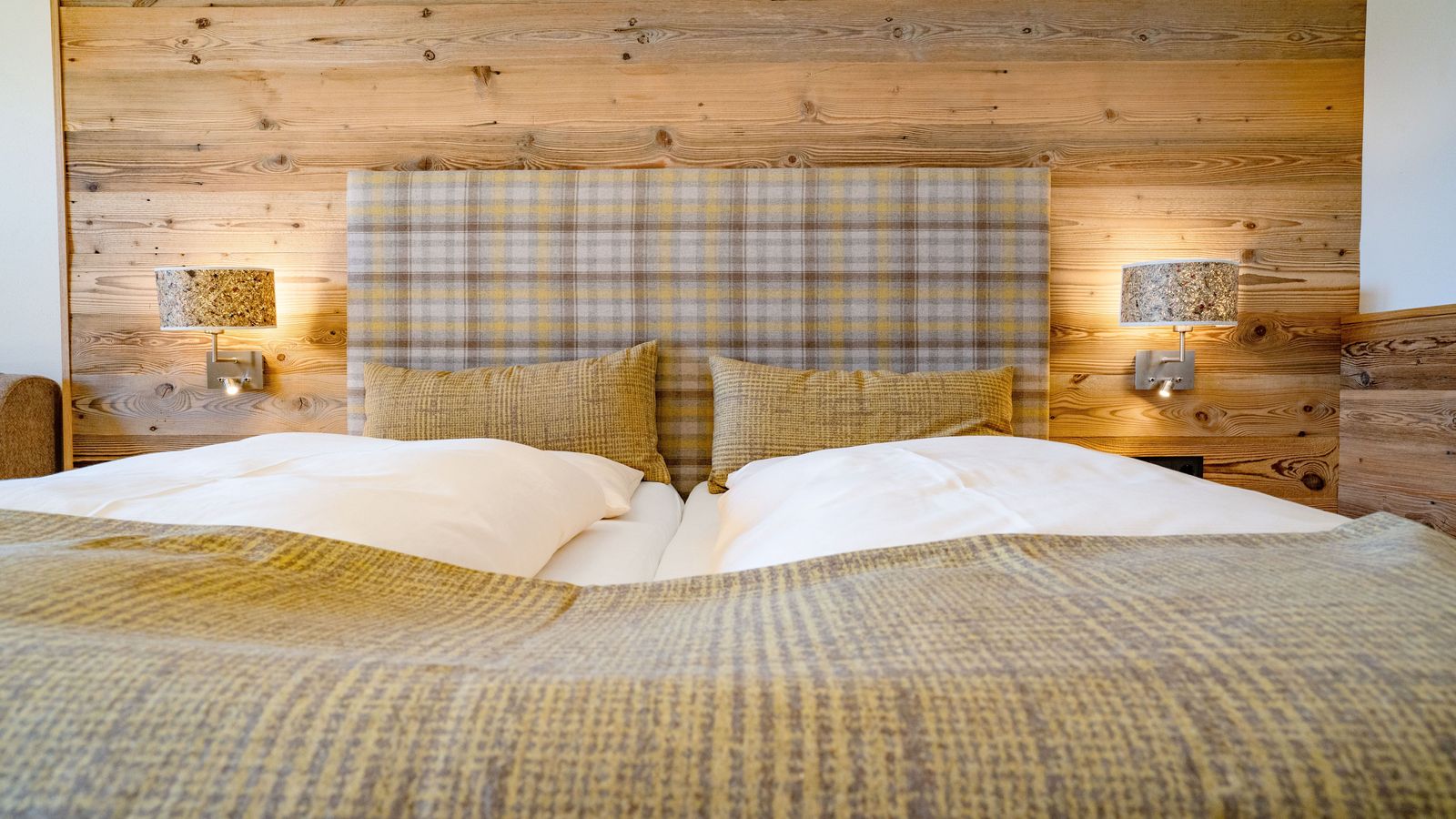 SUPERIOR Junior Suite "Meadow Magic" **** image 3 - Biohotel Eggensberger