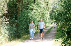 Bio-Thermalhotel Falkenhof: Nordic Walking - Bio-Thermalhotel Falkenhof, Bad Füssing, Bayern, Deutschland