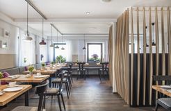 Biohotel Rose: Modernes Restaurant mit feinsten Köstlichkeiten - Bio-Hotel und Restaurant Rose, Hayingen-Ehestetten, Baden-Württemberg, Deutschland