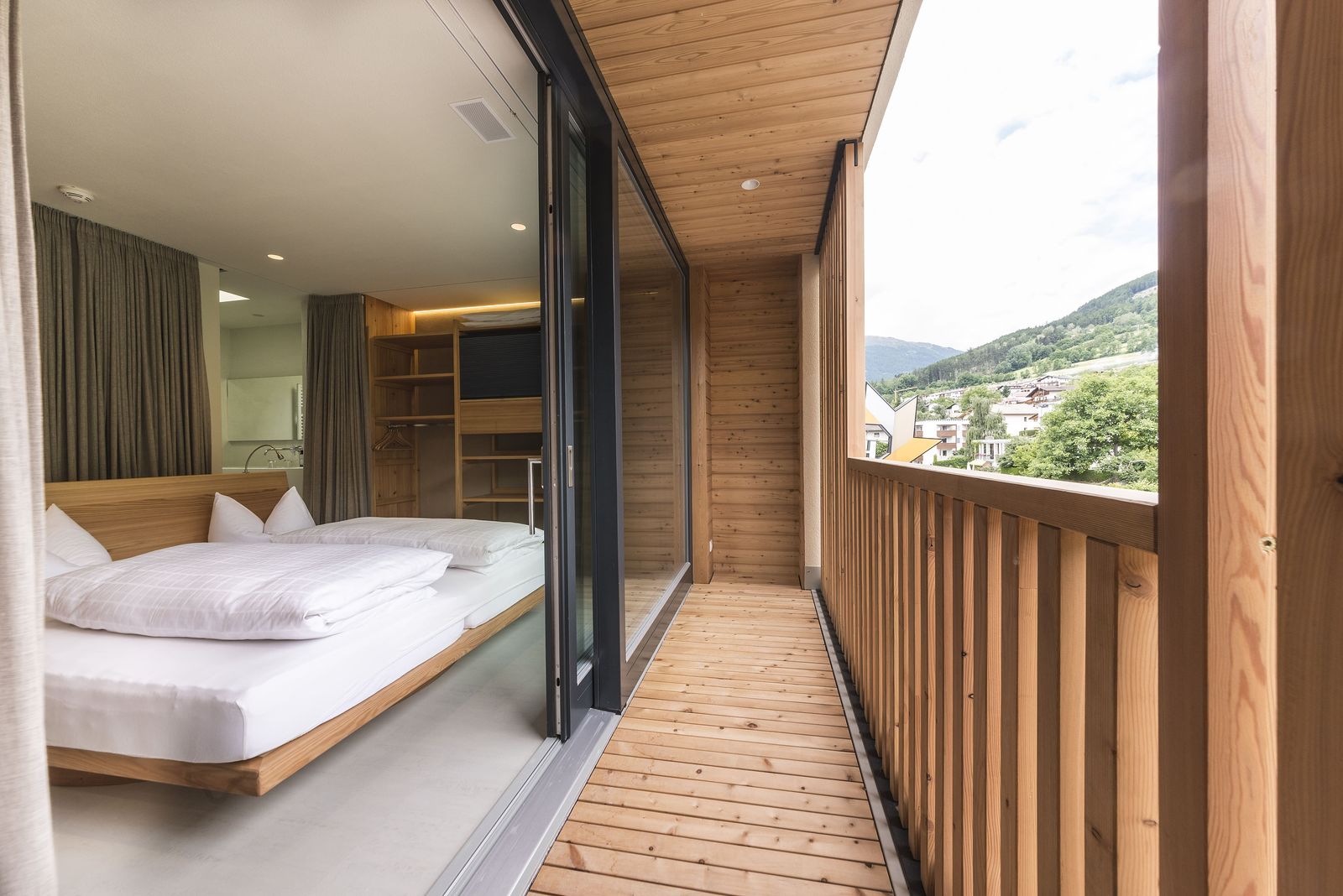 biohotel panorama mals öko doppelzimmer morgensonne