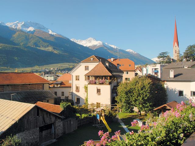 Landhotel Anna & Reiterhof Vill in Schlanders, Vinschgau, Trentino-Südtirol, Italien