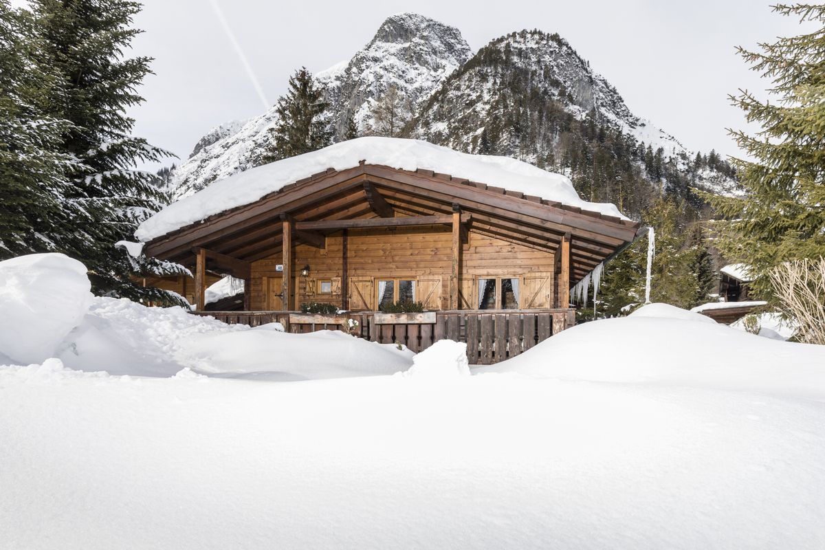 Rent The Alpen Chalets Achensee Haus Elisabeth In Maurach Am