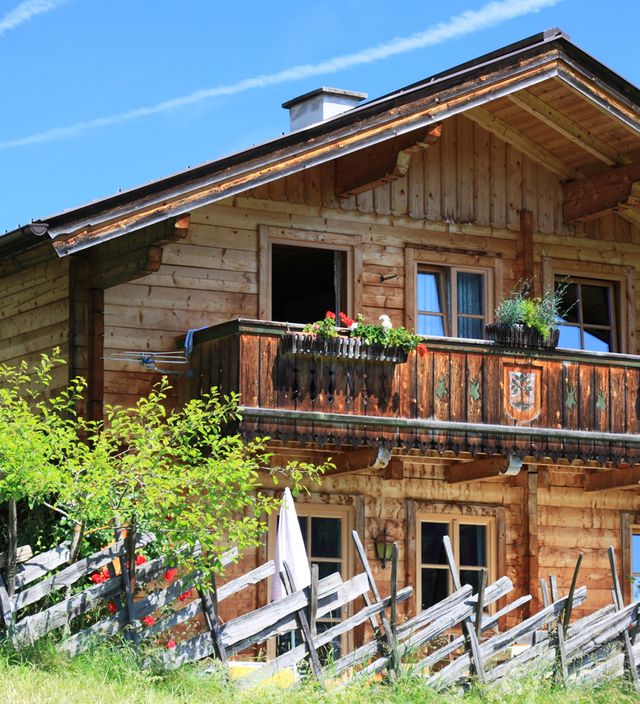 Hüttenurlaub in den Alpen in über 300 Hütten und Chalets in Österreich ...