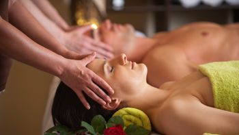  Massagekurs für Partnermassage  (Preis für 2 Person, nur für 2 Personen buchbar)