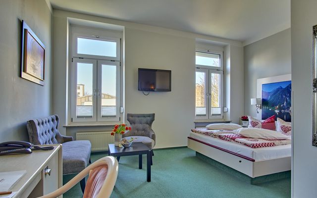 Accommodation Room/Apartment/Chalet: Junior suite | railroad side