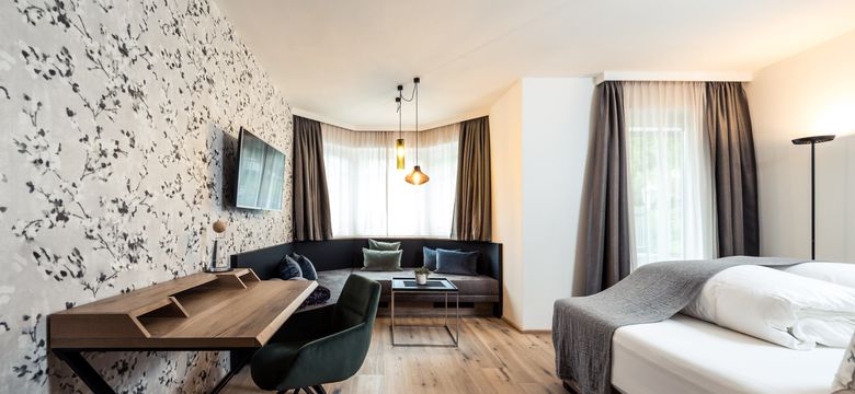 Quellenhof Luxury Resort Passeier: Enzian deluxe image #1