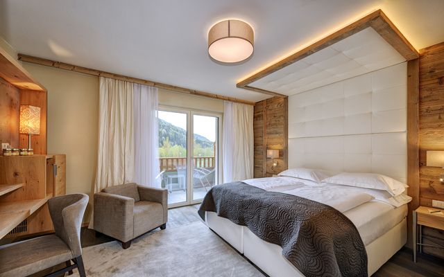 Double room Hirzer image 3 - Quellenhof Luxury Resort Passeier