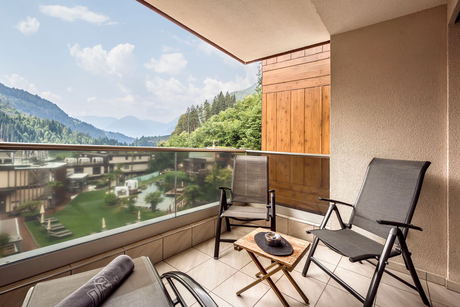 Wellness-Suite deluxe image 7 - Quellenhof Luxury Resort Passeier