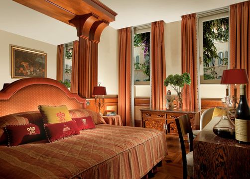 Classic Deluxe Room (1/1) - Hotel Raphaël