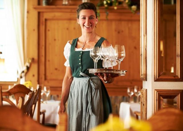 Fachmann/-frau für Restaurants und Veranstaltungsgastronomie