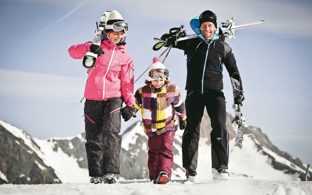 Familotel Stubaital Alpenhotel Kindl: End of the skiing season