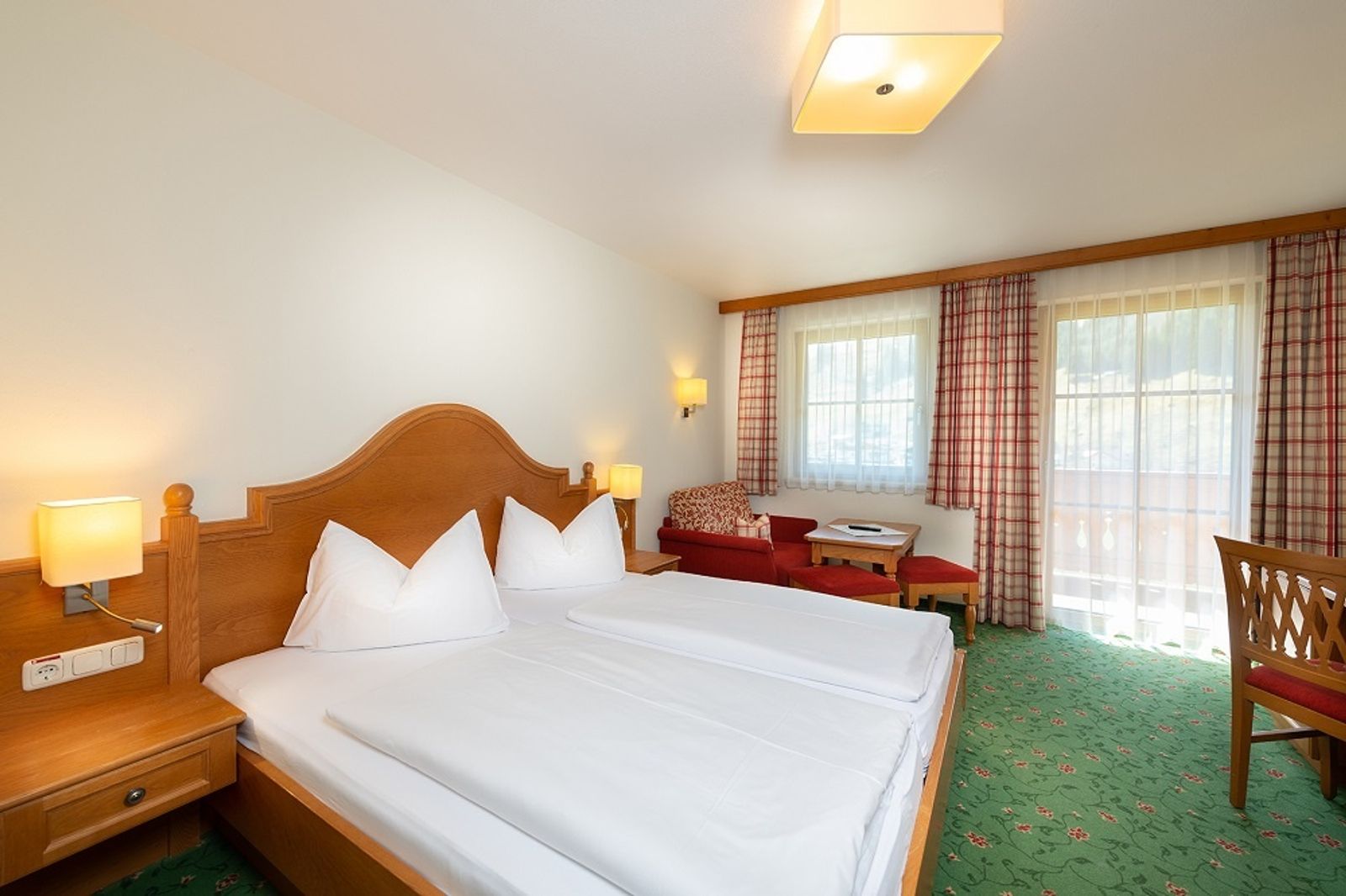 Glingspitze image 4 - Familotel Salzburger Land Familienhotel Oberkarteis