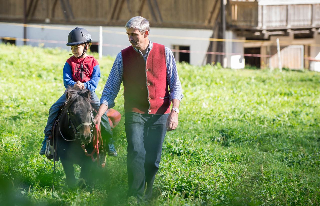 imp_huber_reiten.jpg