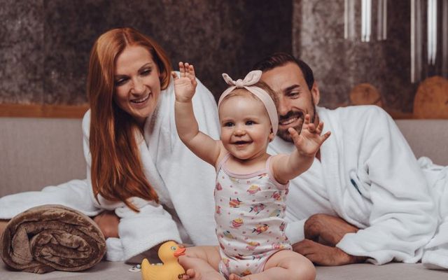 Familotel Südtirol Huber: Baby- Kleinkindwochen I 1 Nacht geschenkt 25