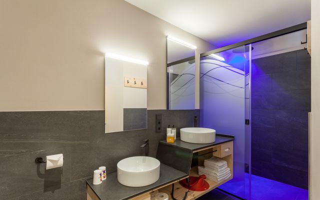 Enzian image 3 - Familotel Südtirol Huber