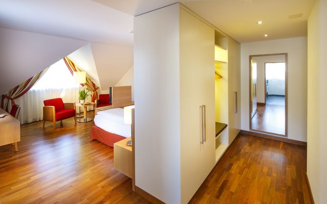 Unterkunft Zimmer/Appartement/Chalet: Doppelzimmer Comfort mit Doppelbadewanne 24 m²