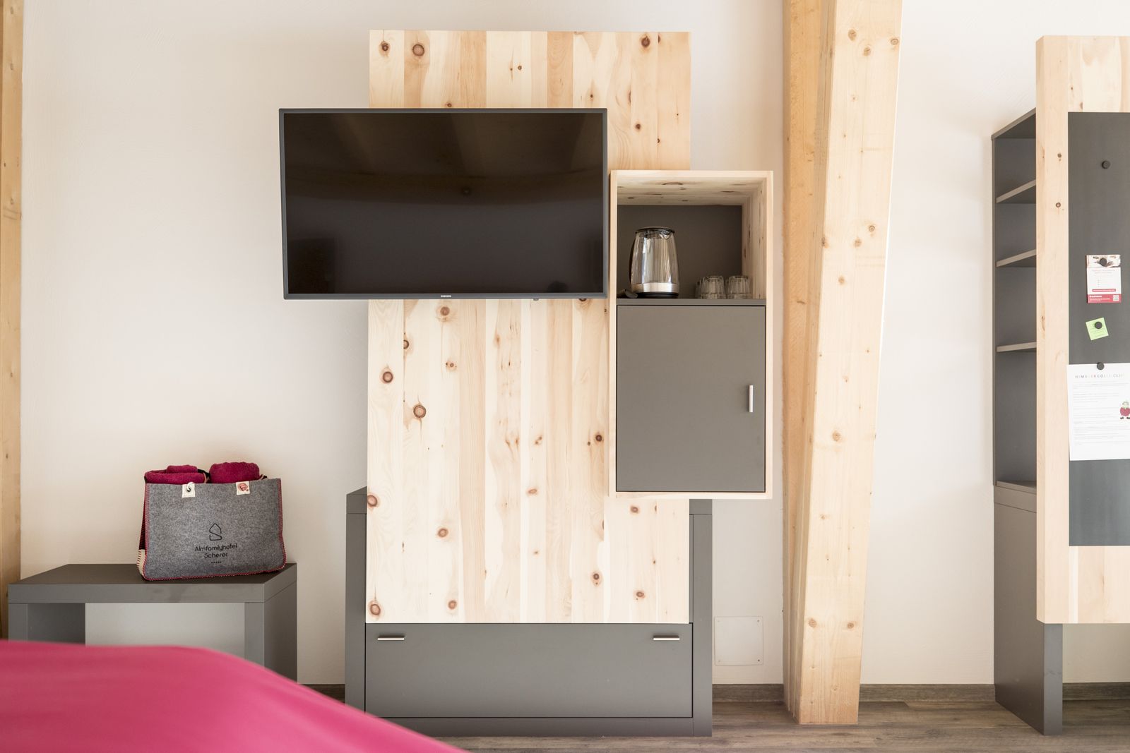 Zirbensuite  image 4 - Familotel Tirol Almfamilyhotel Scherer