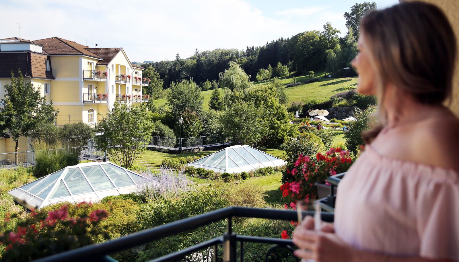 Zimmer mit Gartenblick