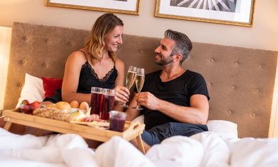 Offer: Breakfast in the romantic suite - Das Schloss an der Eisenstrasse