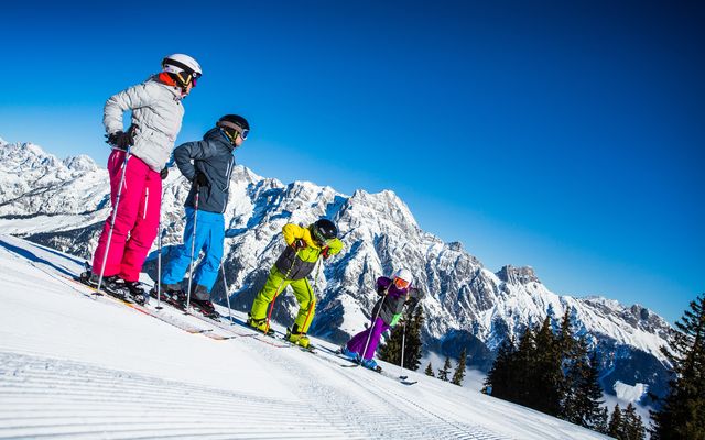 Ski package in January 2022 image 1 - Familotel Saalbach Hinterglemm Wellness- & Familienhotel Egger