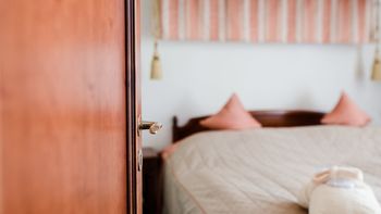 Private Spa Suite: Luxus & Romantik in Bayern