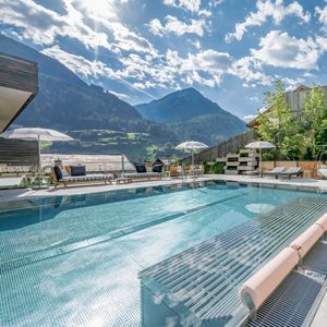 Bergland Design- und Wellnesshotel Sölden-image-10