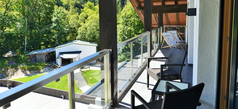 DAS GRASECK - mountain hideaway & health care: Suite with SAUNA, roof terrace and balcony (own floor) image #8