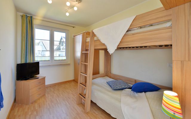 Kinderschlafzimmer mit Doppelstockbett