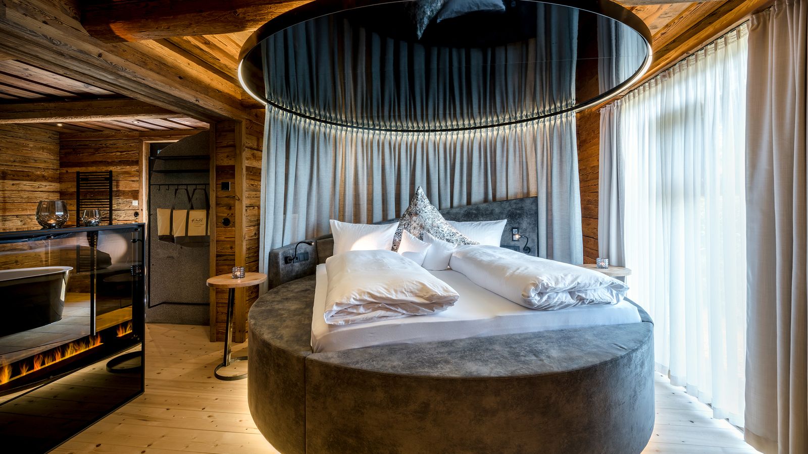 image #11 - Hüttenhof - Wellnesshotel & Luxus-Bergchalets