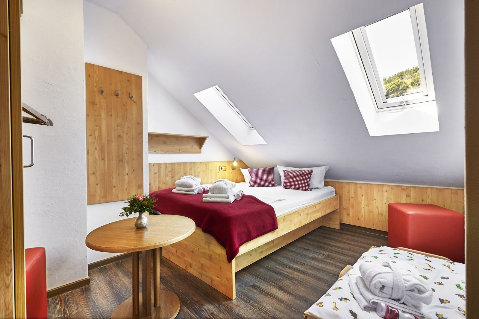 Familien-Suite Buche "Hirsch" image 1 - Familotel Hochschwarzwald Hotel Engel