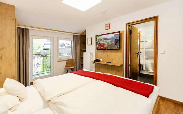 Unterkunft Zimmer/Appartement/Chalet: Familien-Suite Stammhaus "Schneeziege" 