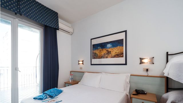 NEUE ZIMMER MIT MEERBLICK