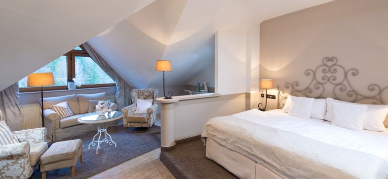 Romantischer Winkel - RoLigio® & Wellness Resort - Pearls by Romantik: Family Room "Turm Familien Zimmer" image #1