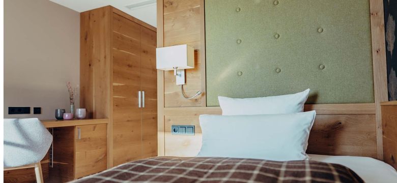 thermal retreat & wellness resort DAS MÜHLBACH: Einzelzimmer Romantik image #5