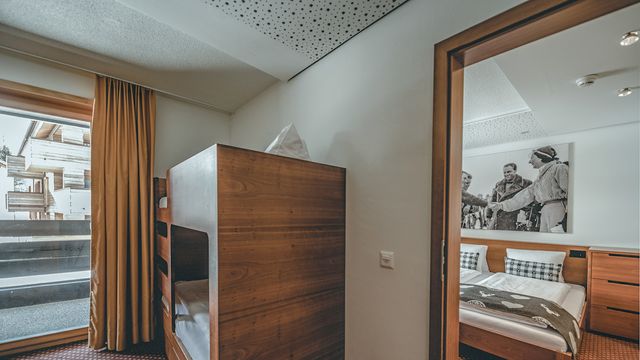 Alt: Familienzimmer «30» (2-Raum)
