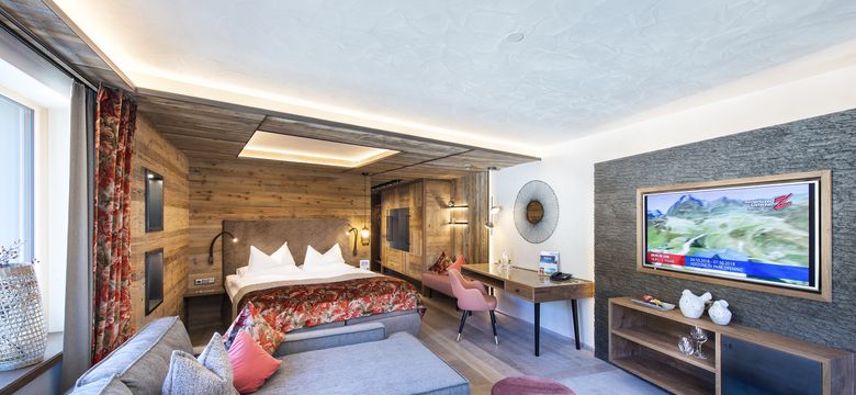 Hotel Alpin Spa Tuxerhof: Junior Suite “Bergjuwel” image #1