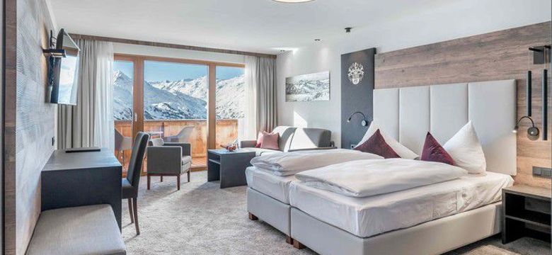 SKI | GOLF | WELLNESS Hotel Riml: Suite Gletscherblick image #1