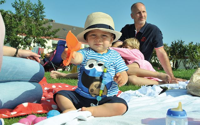 Dorf Wangerland - Animation, Polonaise am Strand