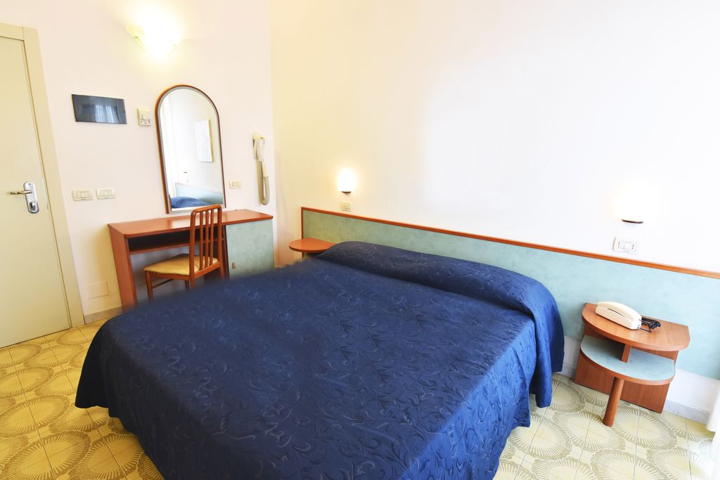 Farbige Zimmer mit Meerblick - Familienhotels.de