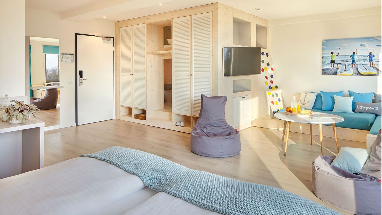 Hansa-Park, Urlaub an der Ostsee image 5 - Familotel Ostsee Hotel Strandkind 