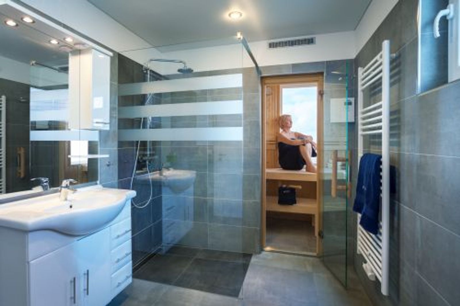 Float 105 Triton mit Sauna - #16