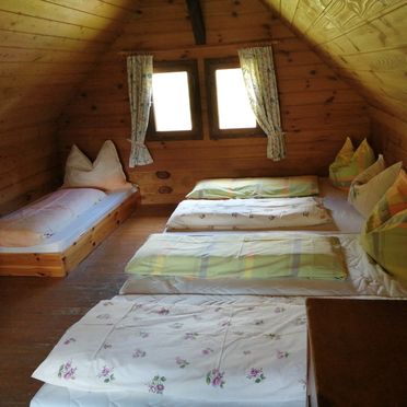 sleeping gallery on the upper floor, Amberger Hütte, Paternion-Fresach, Nockregion, Carinthia , Austria