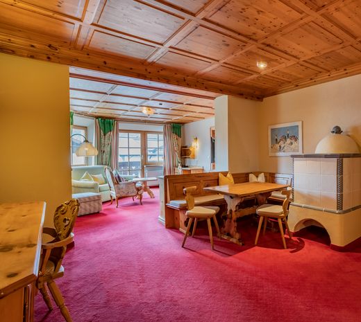 MURMELTIER image 2 - Familotel Zugspitze Hotel Tirolerhof